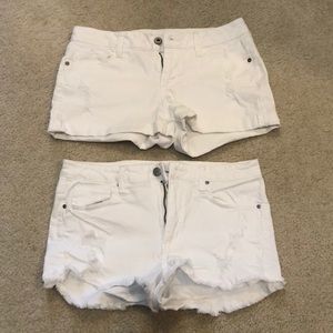 Bundle of 2 white shorts